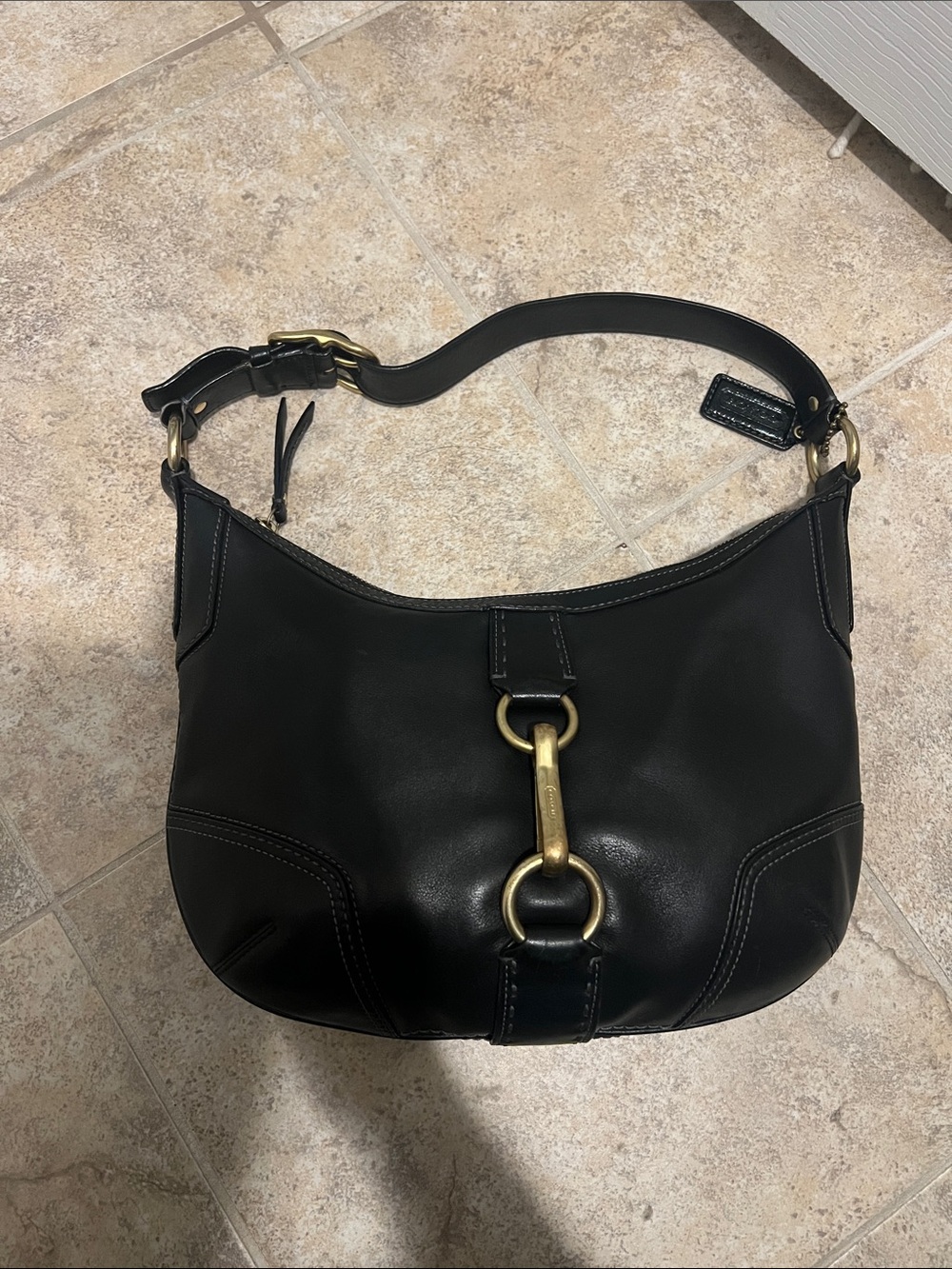 Coach Hampton Horsebit Hobo - 11544 - Picture 2 of 9